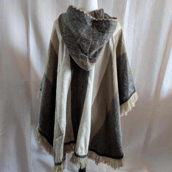 Tresart Cache Alpaca Blend Hooded Open Front Poncho Cape Neutral One Size Fall - Picture 5 of 13